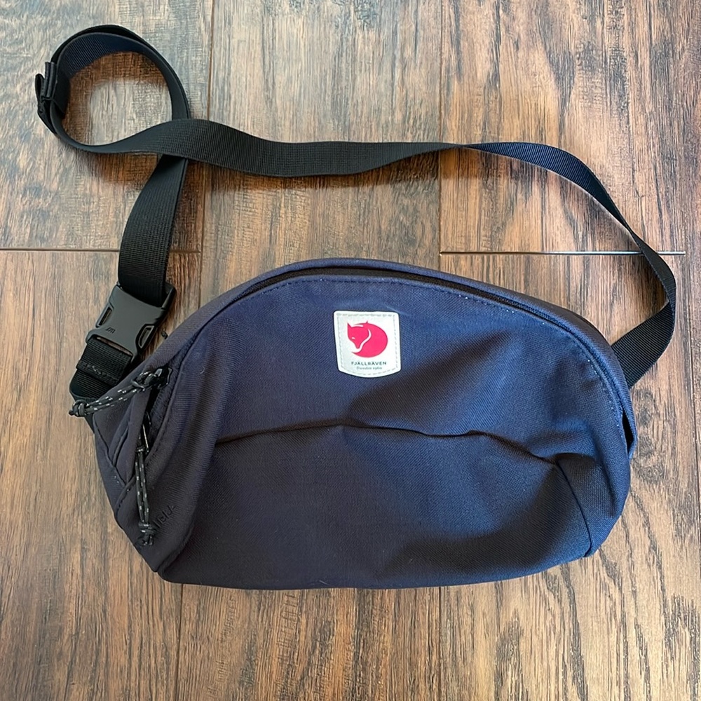 Fjallraven crossbody bag